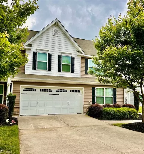 91 Geoffrey Way, Kernersville, NC 27284