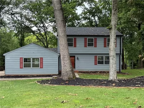 1427 Westwood Ln, Wilkesboro, NC 28697