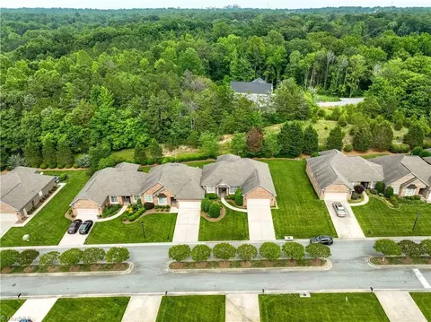 2334 Addison Blvd, High Point, NC 27262 photo 3