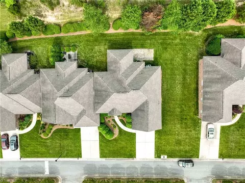 2334 Addison Blvd, High Point, NC 27262 photo 5