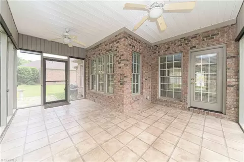 2334 Addison Blvd, High Point, NC 27262 photo 12