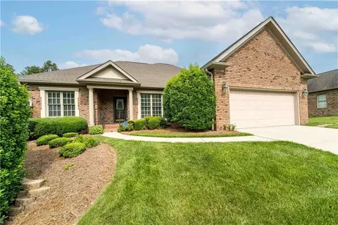 2334 Addison Blvd, High Point, NC 27262 photo 7