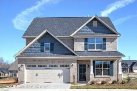 121 Rocky Maple Dr, King, NC 27021