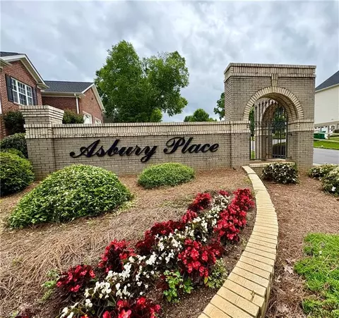 110 Asbury Place Ct, Clemmons, NC 27012