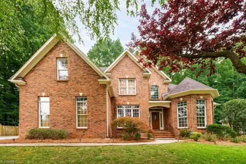 5001 Warm Springs Pt, Greensboro, NC 27455