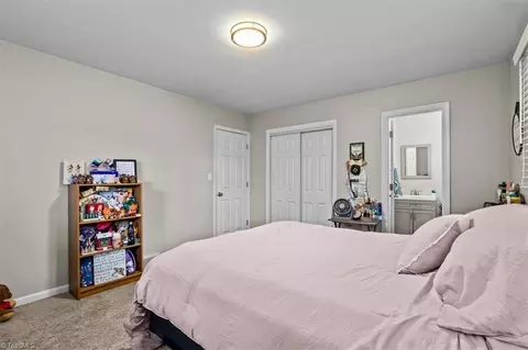 1605 Guyer St, High Point, NC 27265 photo 23