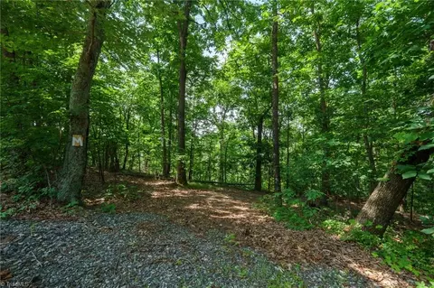 00 Hendren Rd, Moravian Falls, NC 28654