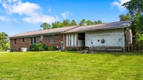 6330 Kennedy Rd, Trinity, NC 27370 photo 12