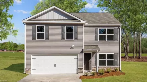 1529 String Dr, Winston Salem, NC 27107