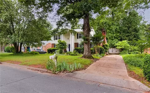 1007 Elderwood Pl, Greensboro, NC 27410
