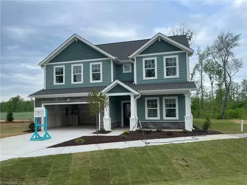 9168 Stoney River Ln, Kernersville, NC 27284