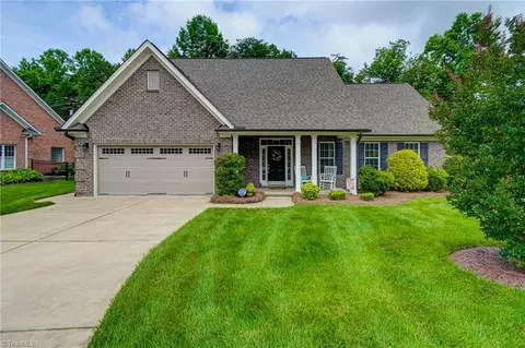 4240 Prestwick Xing, Winston Salem, NC 27106
