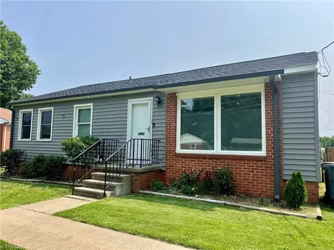 1804 Longfellow St, Greensboro, NC 27405