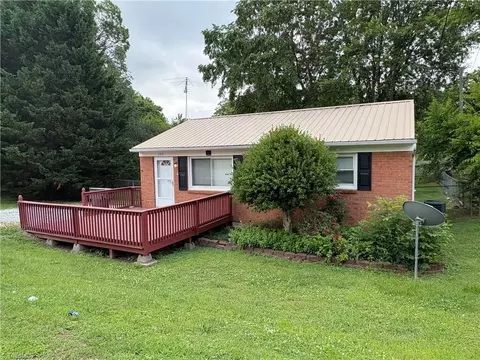 2410 Friends Ave, High Point, NC 27260