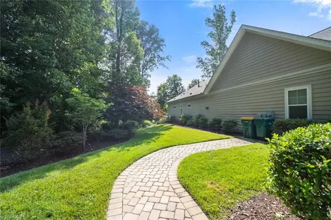 5905 Knowledge Dr, Clemmons, NC 27012 photo 10