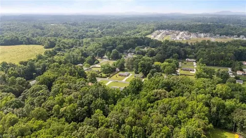 View/Area - 3837 Arbor Dr, Trinity, NC 27370 photo 6 of 10