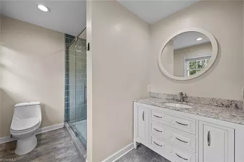 Bath - 3837 Arbor Dr, Trinity, NC 27370 photo 2 of 4