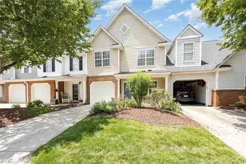 9 Satterfield Pl, Greensboro, NC 27410