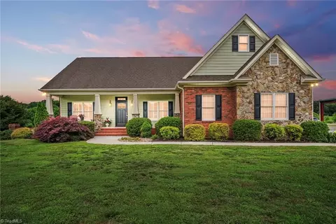 9950 Foil Rd, Mount Pleasant, NC 28124
