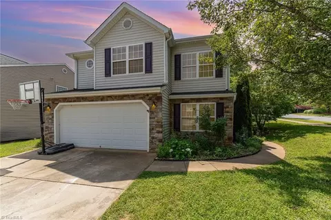 4108 Pepperbush Dr, Greensboro, NC 27405