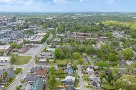 View/Area - 808 Carrick St, High Point, NC 27262 photo 6 of 6