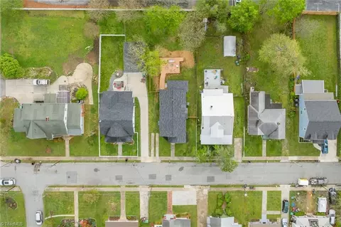 View/Area - 808 Carrick St, High Point, NC 27262 photo 2 of 6