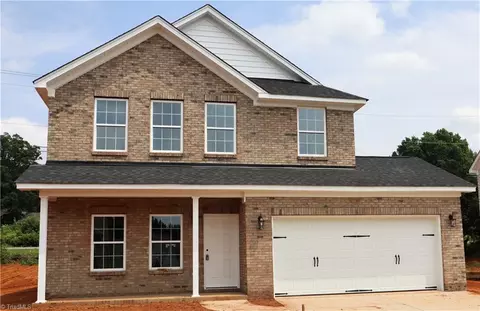 125 Glasmere Ct, Winston Salem, NC 27101