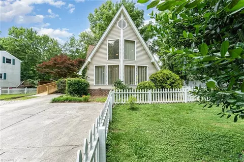 2161 Rivermeade Dr, High Point, NC 27265