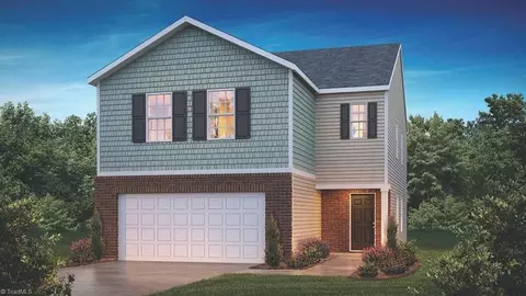 107 Linden Dr, Thomasville, NC 27360