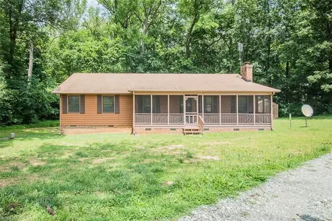 7030 Stockard Rd, Snow Camp, NC 27349