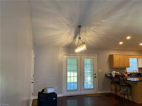 2146 Regency Dr, Randleman, NC 27317 photo 8