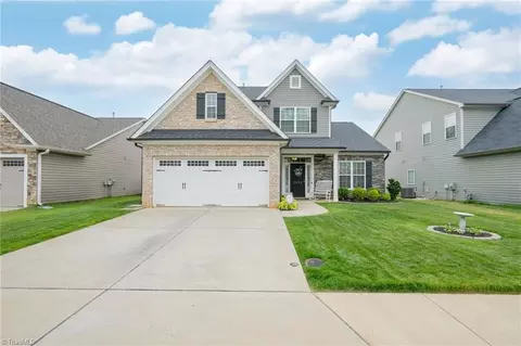 1463 Land Grove Dr, Kernersville, NC 27284