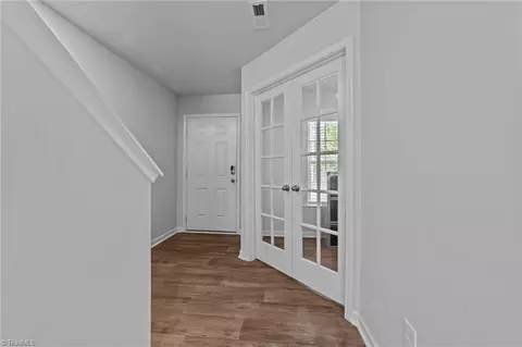 Entry Way - 4480 Green Valley Dr, Trinity, NC 27370 photo 2 of 11