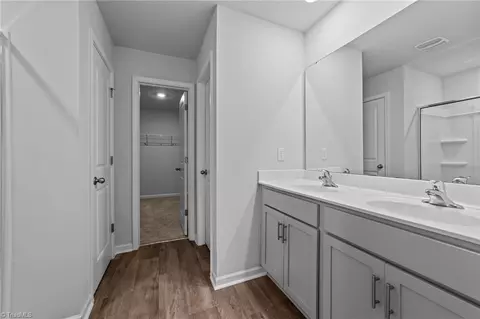 Entry Way - 4480 Green Valley Dr, Trinity, NC 27370 photo 9 of 11