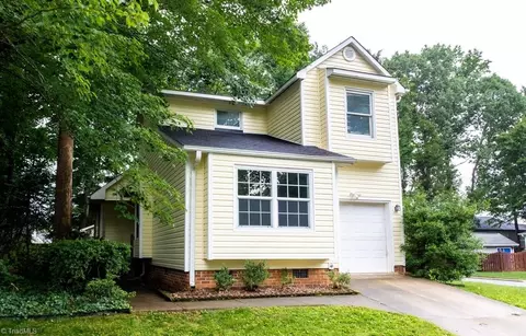 4103 King Edward Ct, Greensboro, NC 27455