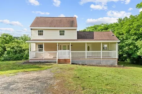 649 Main St W, Franklinville, NC 27248