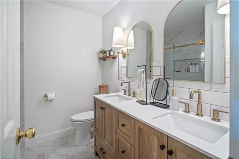 Bath - 216 Devon Dr E, Mount Airy, NC 27030 photo 5 of 9