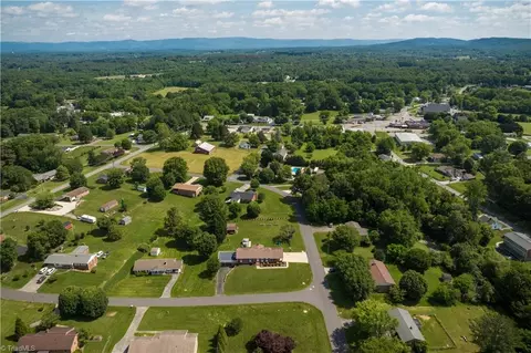 View/Area - 216 Devon Dr E, Mount Airy, NC 27030 photo 2 of 2