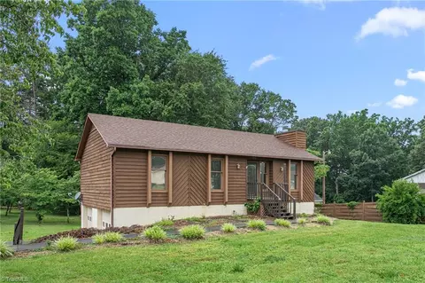 1000 Lewisville Vienna Rd, Lewisville, NC 27023