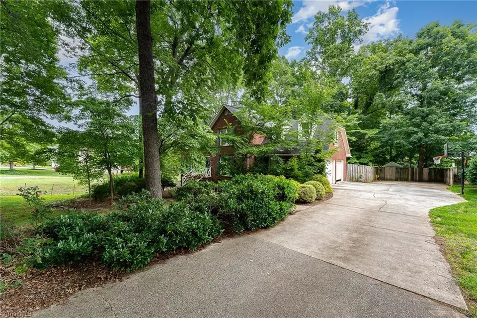 Exterior - 3016 Havasu Way, High Point, NC 27265 photo 1 of 9