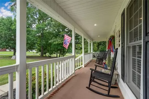 Exterior - 148 Lauten Loop, Madison, NC 27025 photo 3 of 10