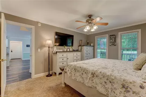 Bedroom - 148 Lauten Loop, Madison, NC 27025 photo 2 of 6