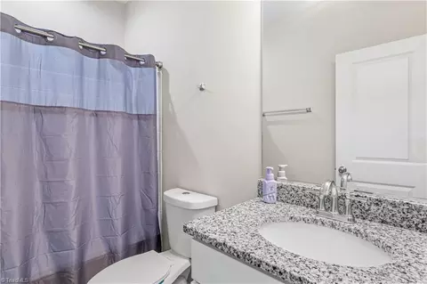 301 Valley Dr, High Point, NC 27260 photo 26