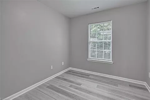213 Paramount St, High Point, NC 27260 photo 19
