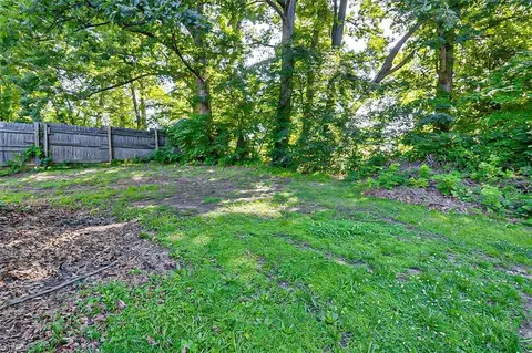 213 Paramount St, High Point, NC 27260 photo 25