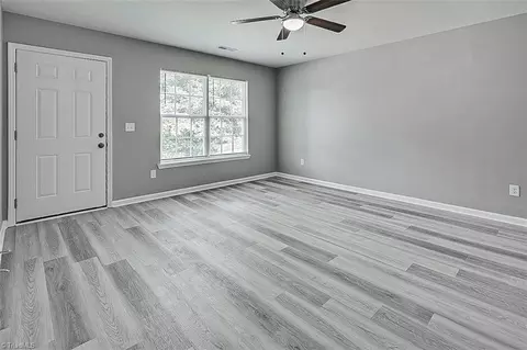 213 Paramount St, High Point, NC 27260 photo 5