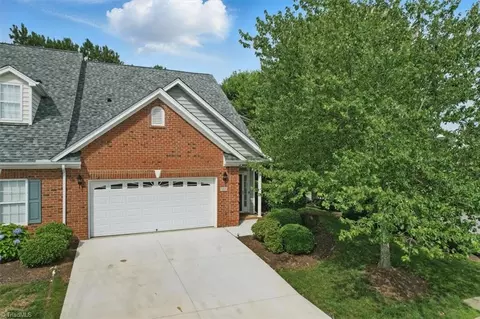 4509 Veranda Lake Ct, Greensboro, NC 27409