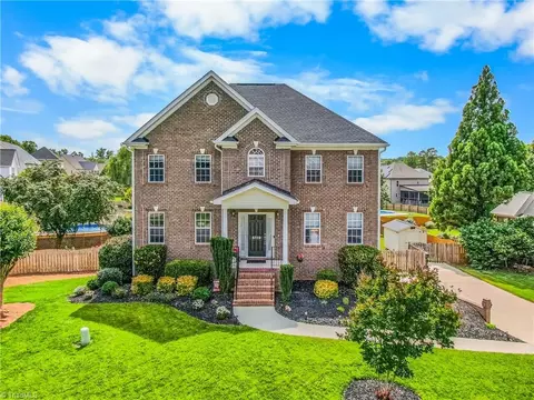 5119 Spiral Wood Dr, Clemmons, NC 27012
