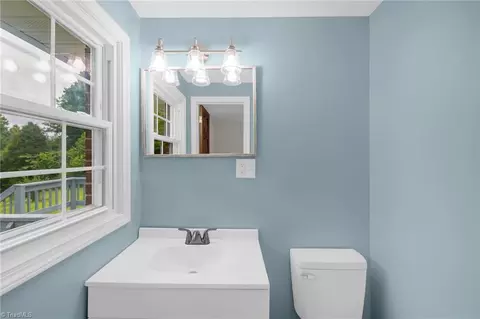 159 Lauten Loop, Madison, NC 27025 photo 17