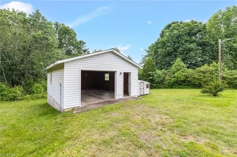 159 Lauten Loop, Madison, NC 27025 photo 34
